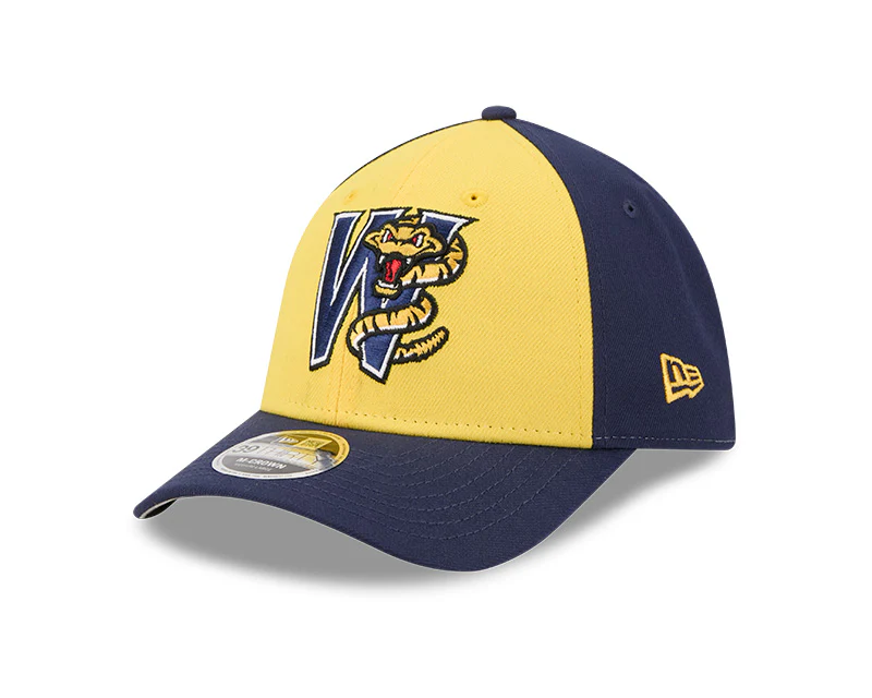 2026 Brewers Sunday New Era 3930 Stretch Fit Hat